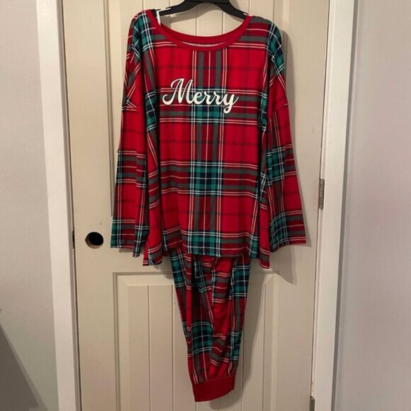 NEW 2Pc 3X 22W-24W Women's Soft Plaid Merry Christmas Pajamas w/ Pockets - Picture 2 of 3